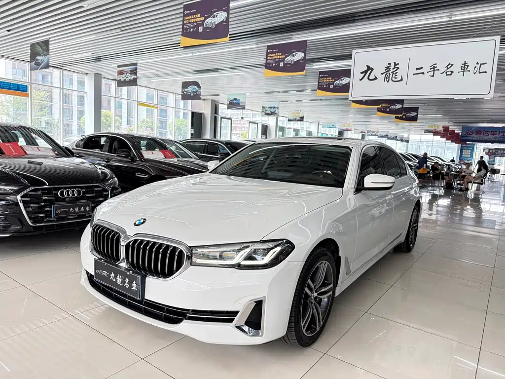 BMW 5 Series 2022