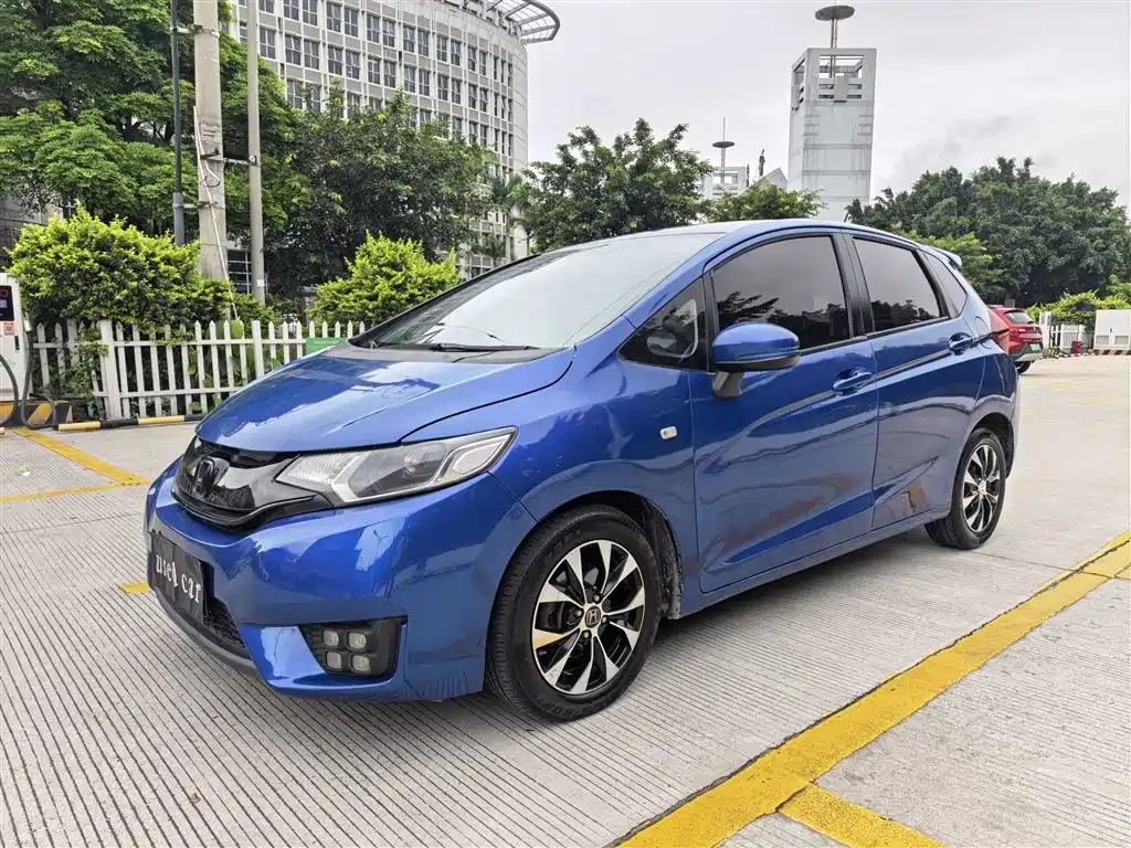 Honda Fit 2017 — фото 1