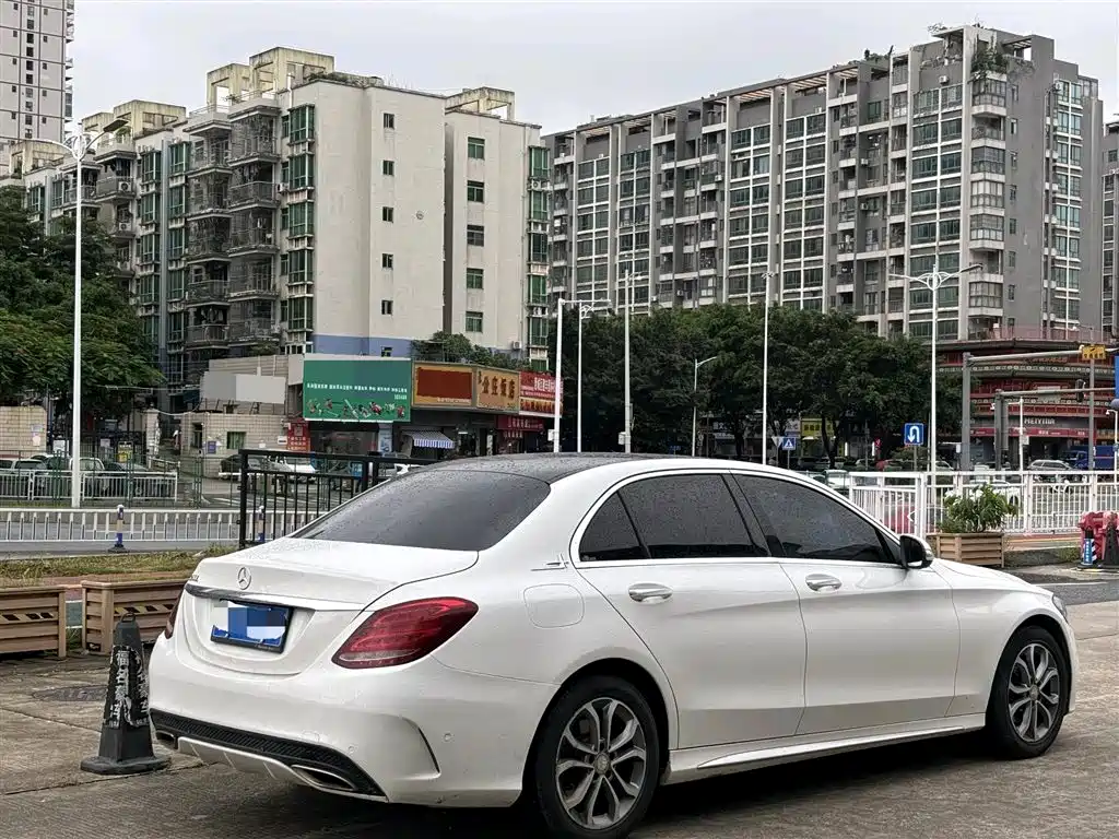 Mercedes-Benz C-Class 2015