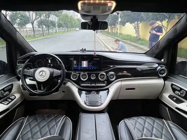 Mercedes-Benz Vito 2021
