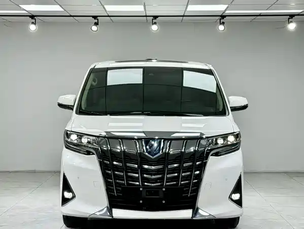 Toyota Alphard 2020