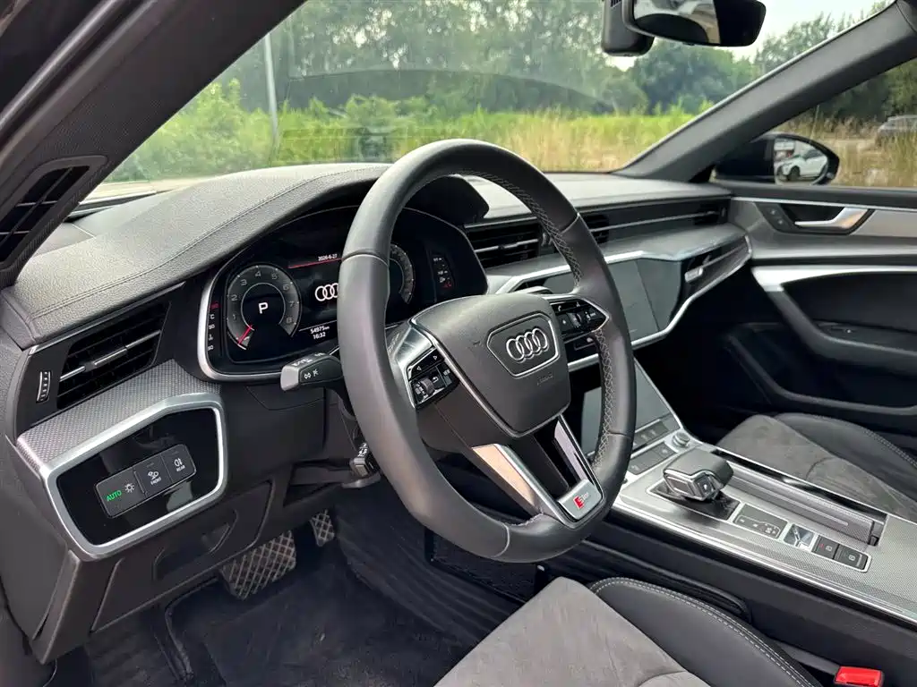 Audi A6L 2021 — фото 13
