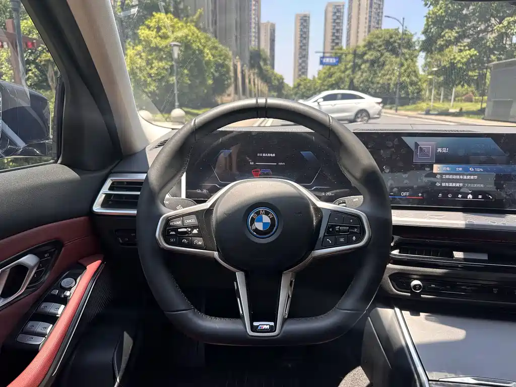 BMW i3 2025 — фото 13