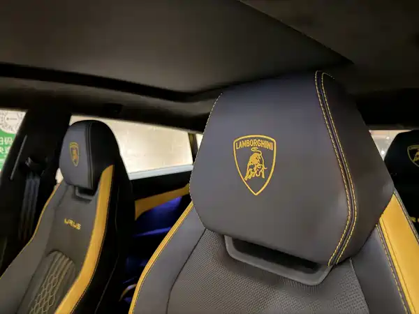 Lamborghini Urus 2024