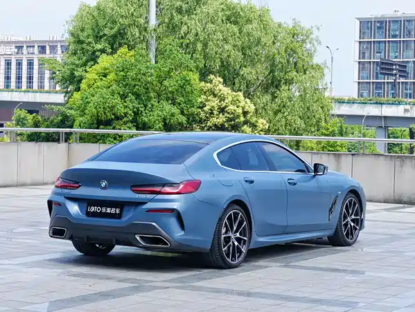 BMW 8 Series 2022