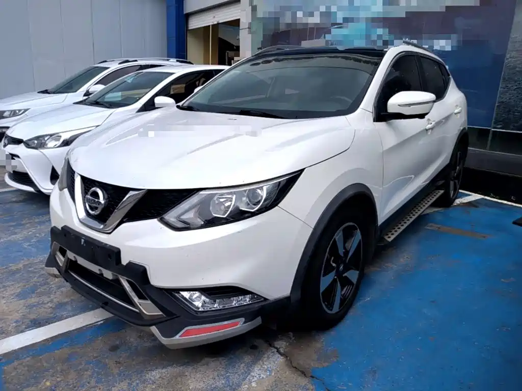 Nissan Qashqai 2018 — фото 1