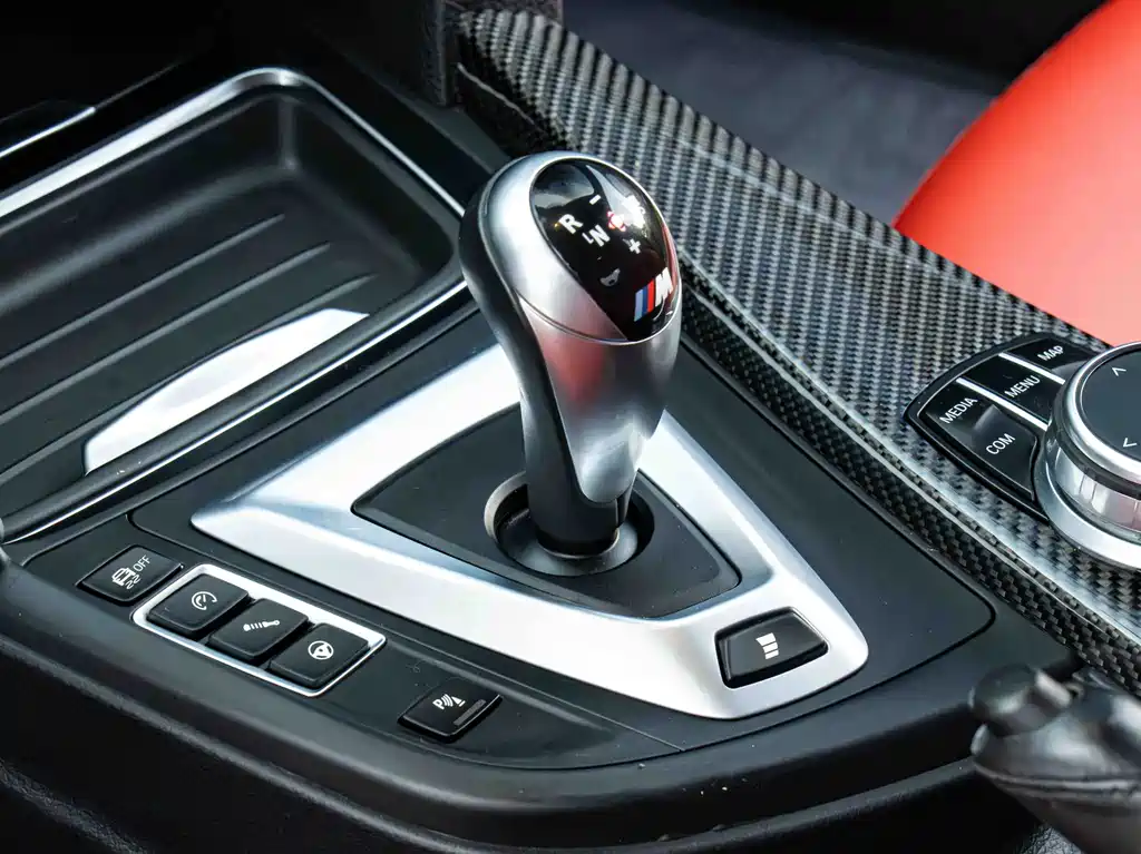 BMW M3 2019 — фото 17
