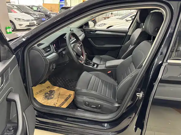 Skoda Superb 2023