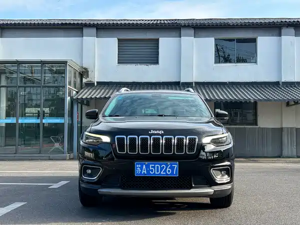 Jeep Cherokee 2019