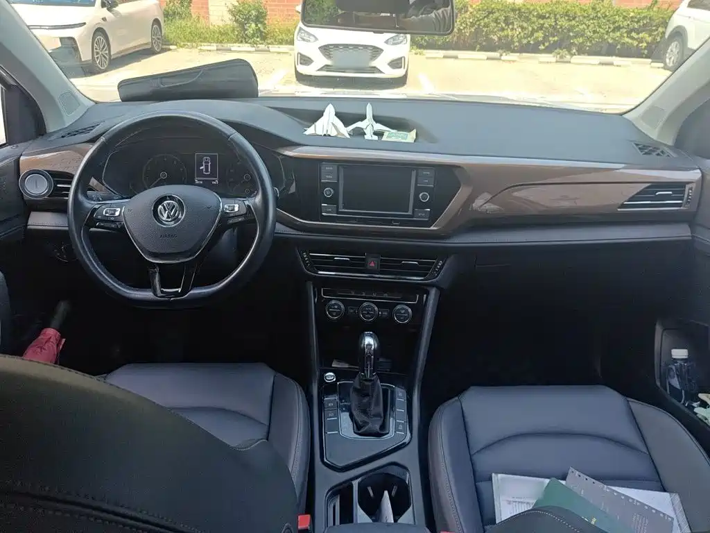 Volkswagen Tharu 2019