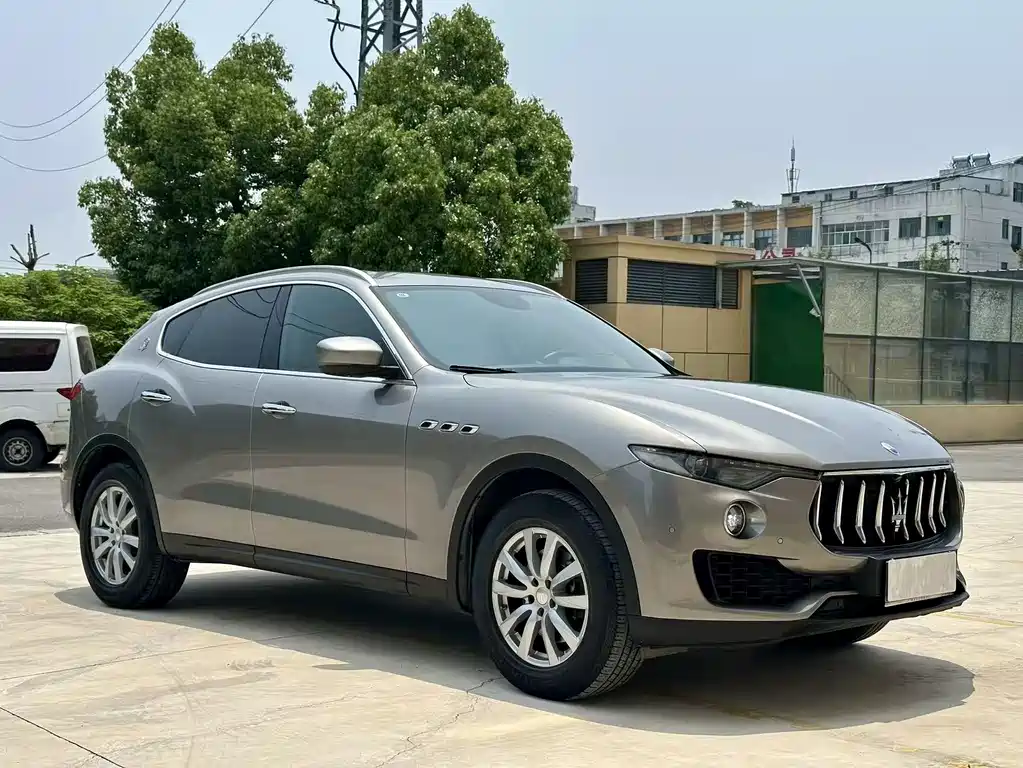 Maserati Levante 2016 — фото 3