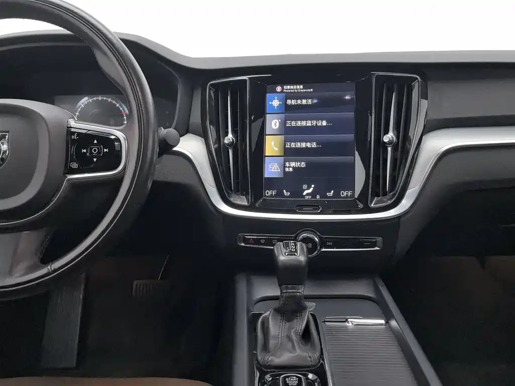 Volvo S60 2021 — фото 12