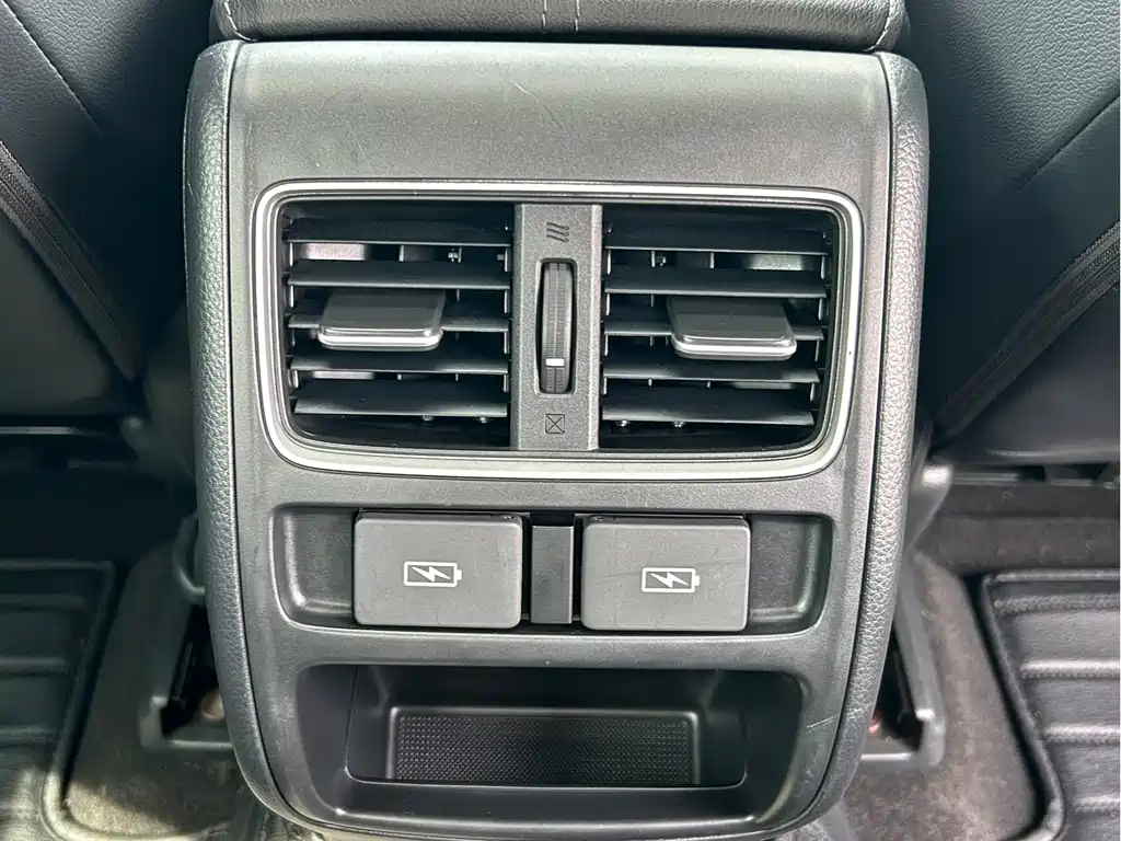 Honda Accord 2022 — фото 18
