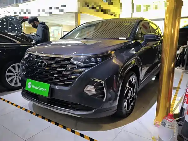 Hyundai Custin 2021