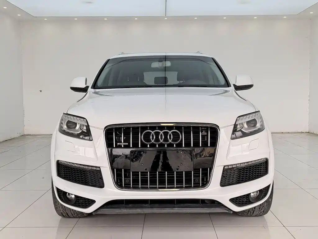 Audi Q7 2015 — фото 2