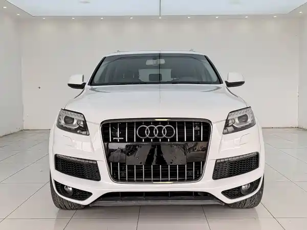 Audi Q7 2014
