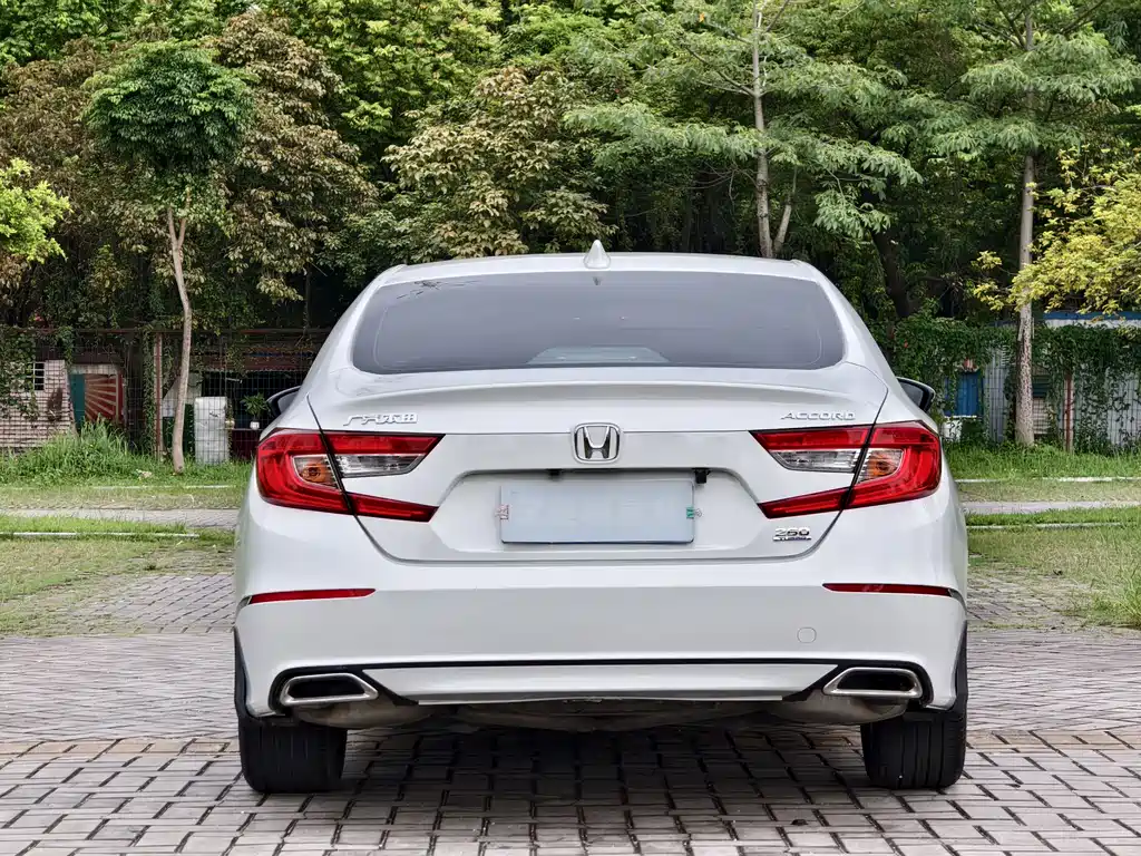 Honda Accord 2021 — фото 12