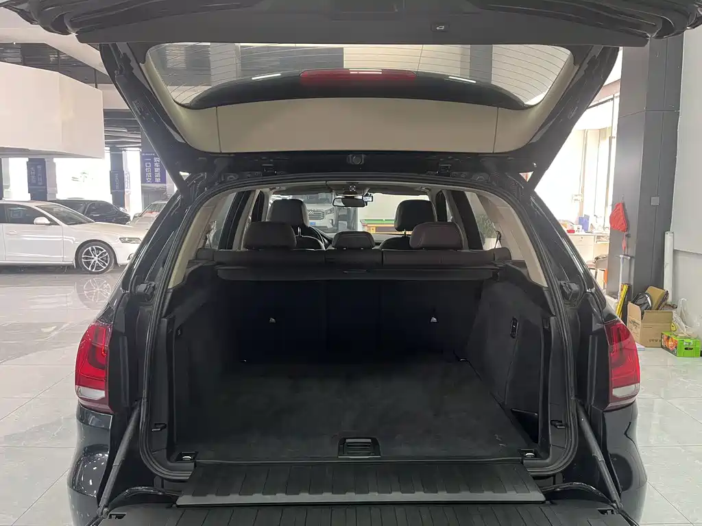 BMW X5 2015 — фото 10