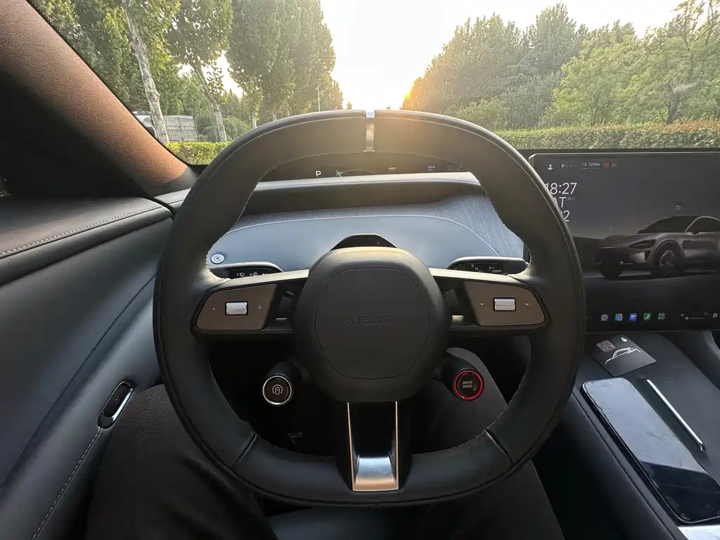 Xiaomi YU7 2025 — фото 23