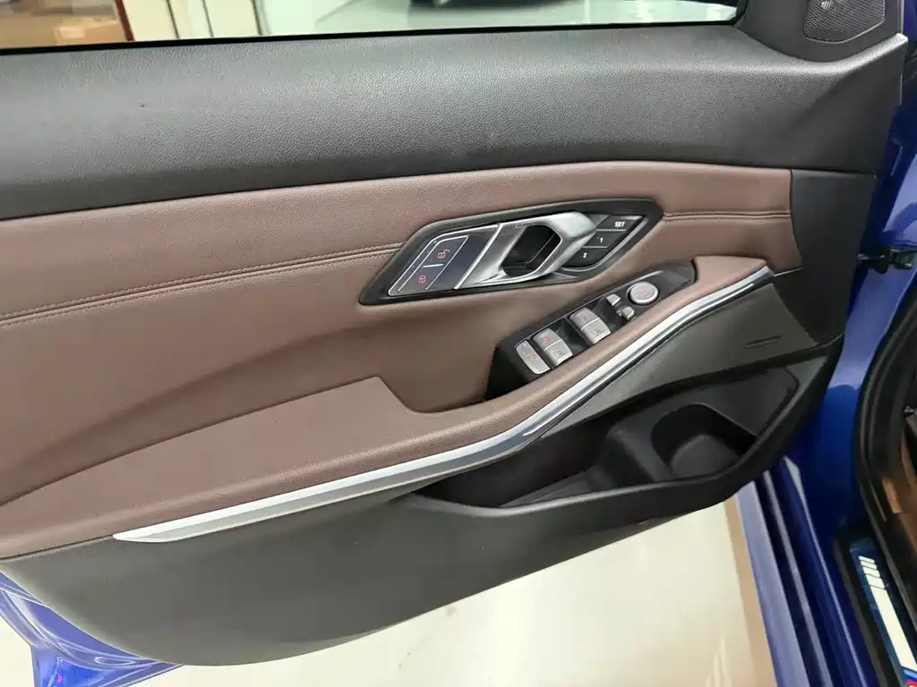 BMW 3 Series 2019