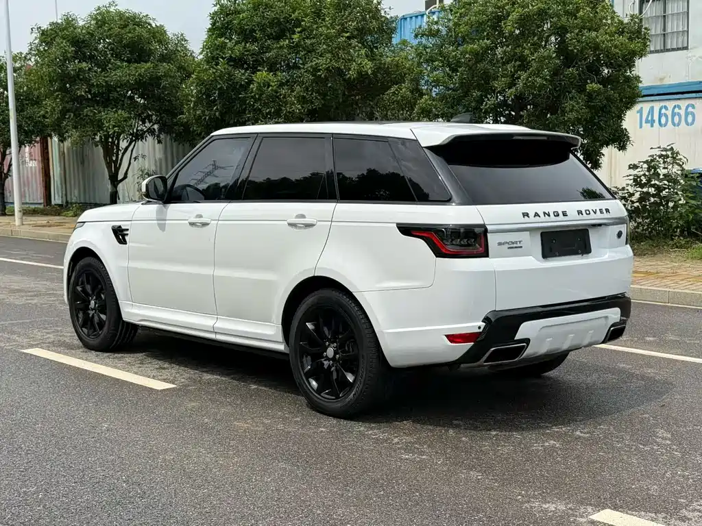Land Rover Sport 2017 — фото 8