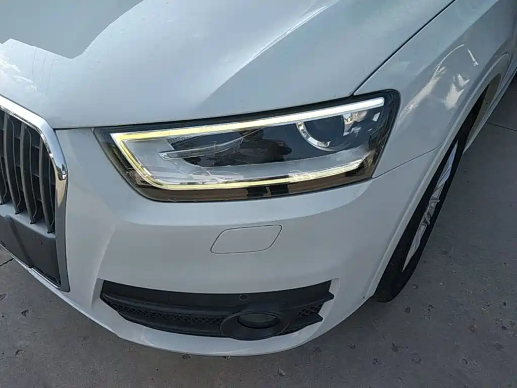 Audi Q3 2015 — фото 24