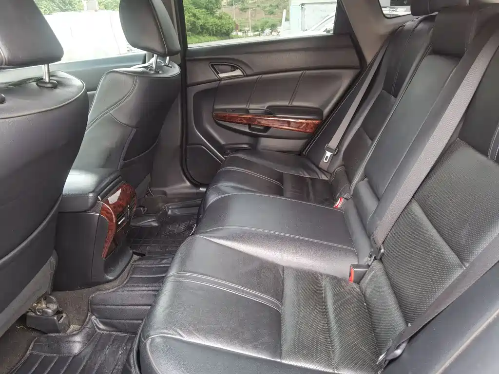 Honda Crosstour 2014 — фото 12