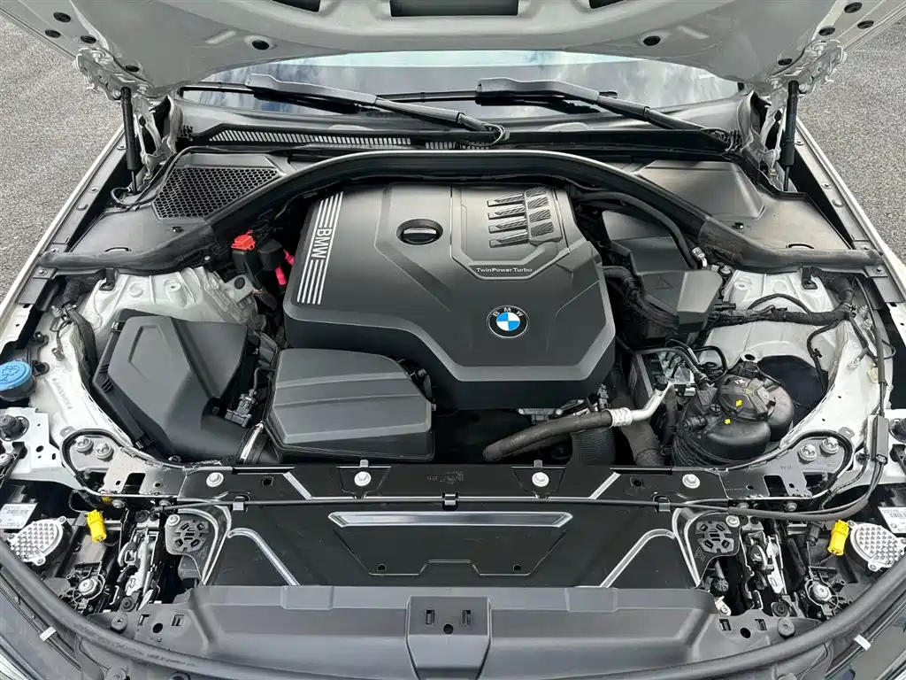 BMW 3 Series 2022 — фото 13