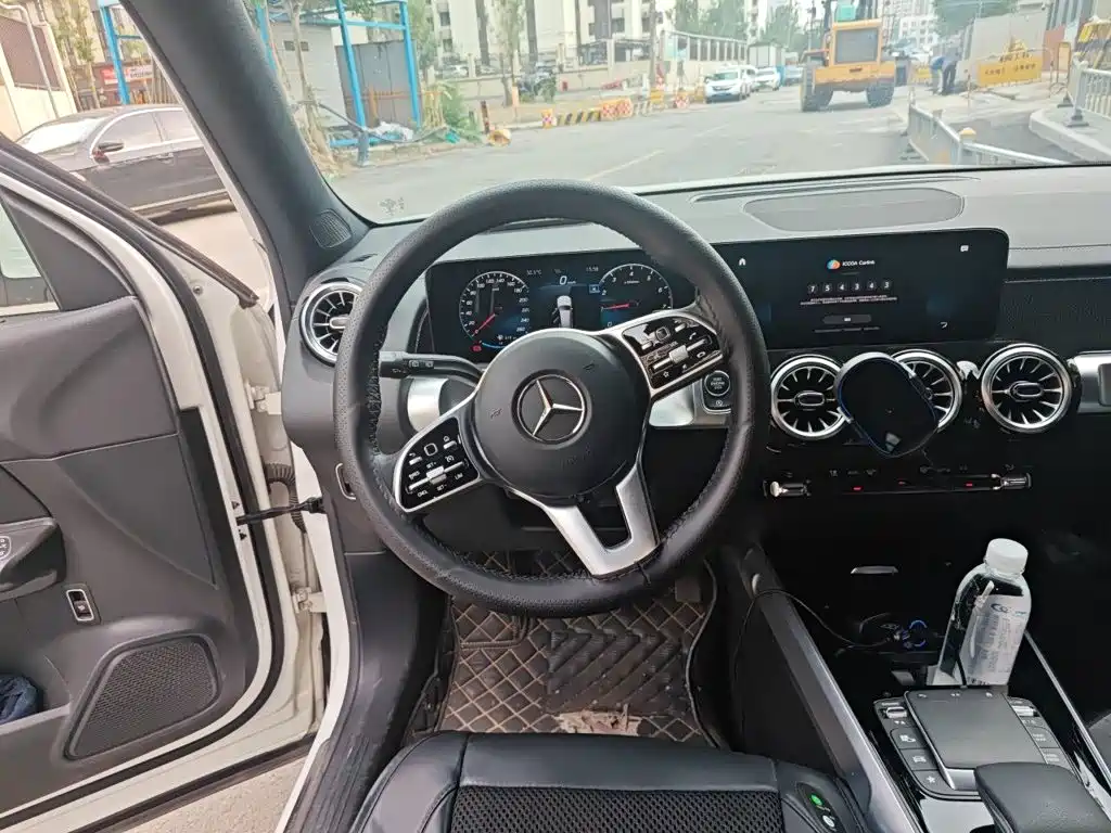 Mercedes-Benz GLB 2021 — фото 11