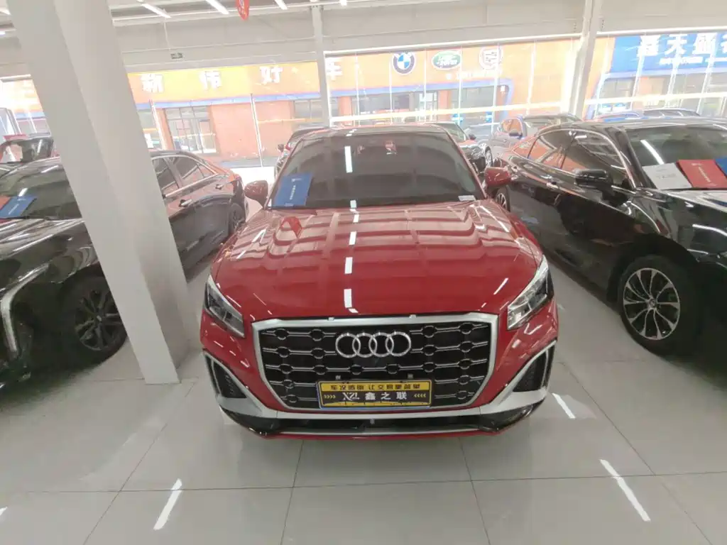 Audi Q2L 2022