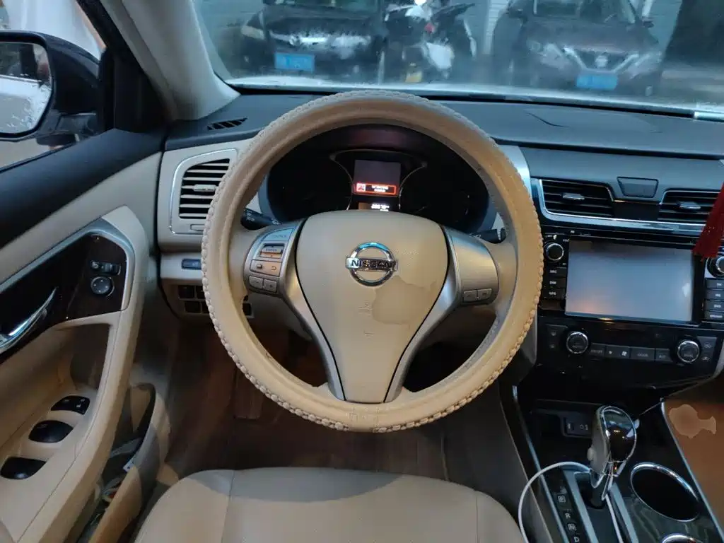 Nissan Teana 2015 — фото 6