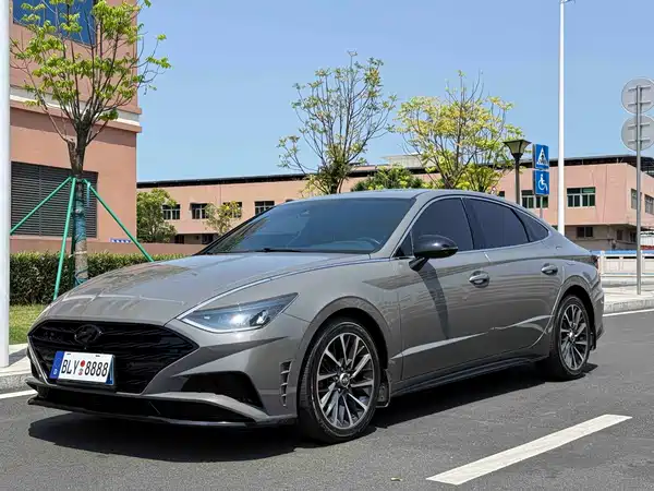 Hyundai Sonata 2021