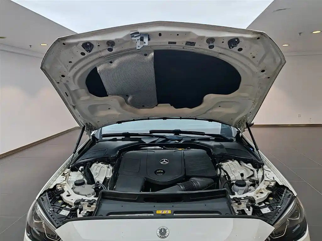 Mercedes-Benz C-Class 2022 — фото 13