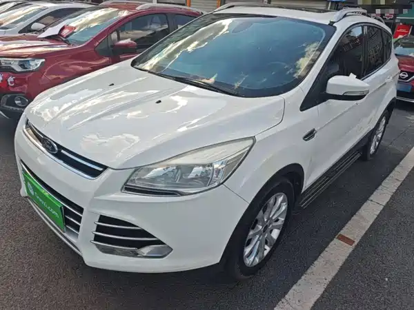 Ford Kuga 2015