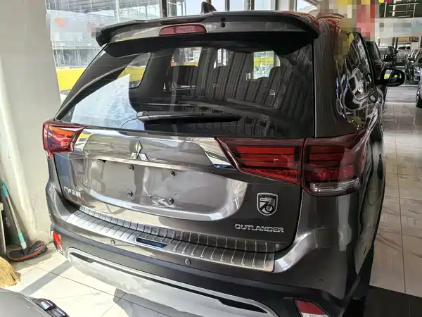 Mitsubishi Outlander 2019