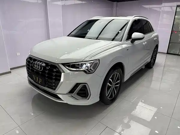 Audi Q3 2022