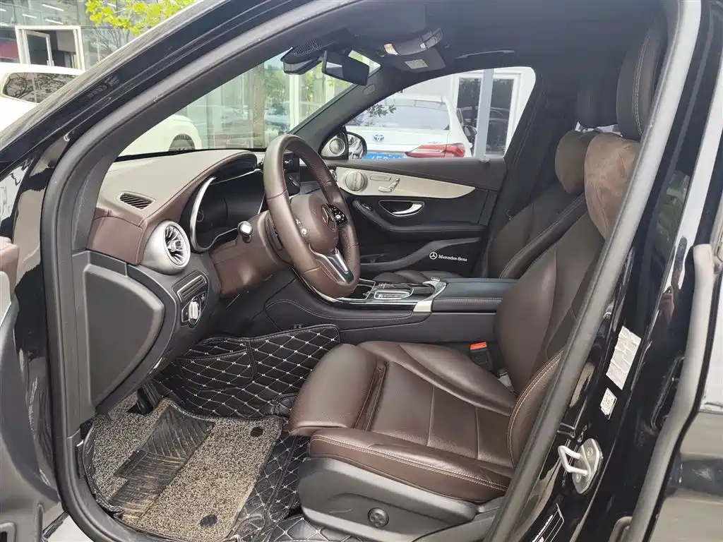 Mercedes-Benz GLC 2022