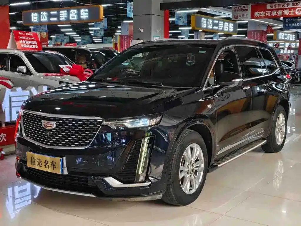 Cadillac XT6 2021 — фото 1