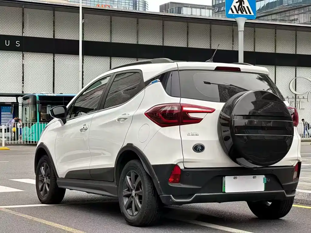 BYD Yuan EV 2019 — фото 9