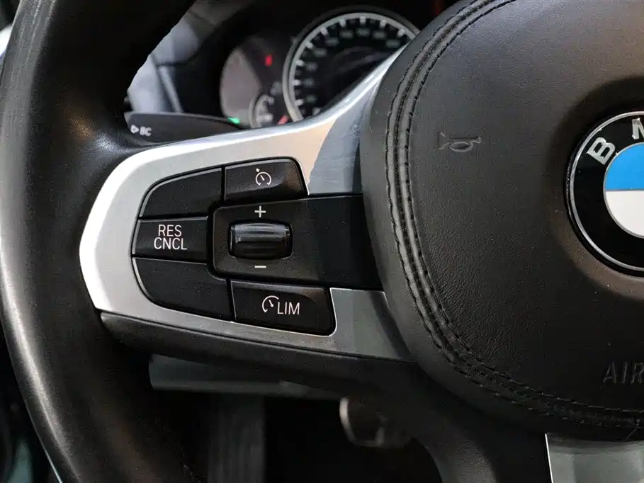BMW X3 2018 — фото 15