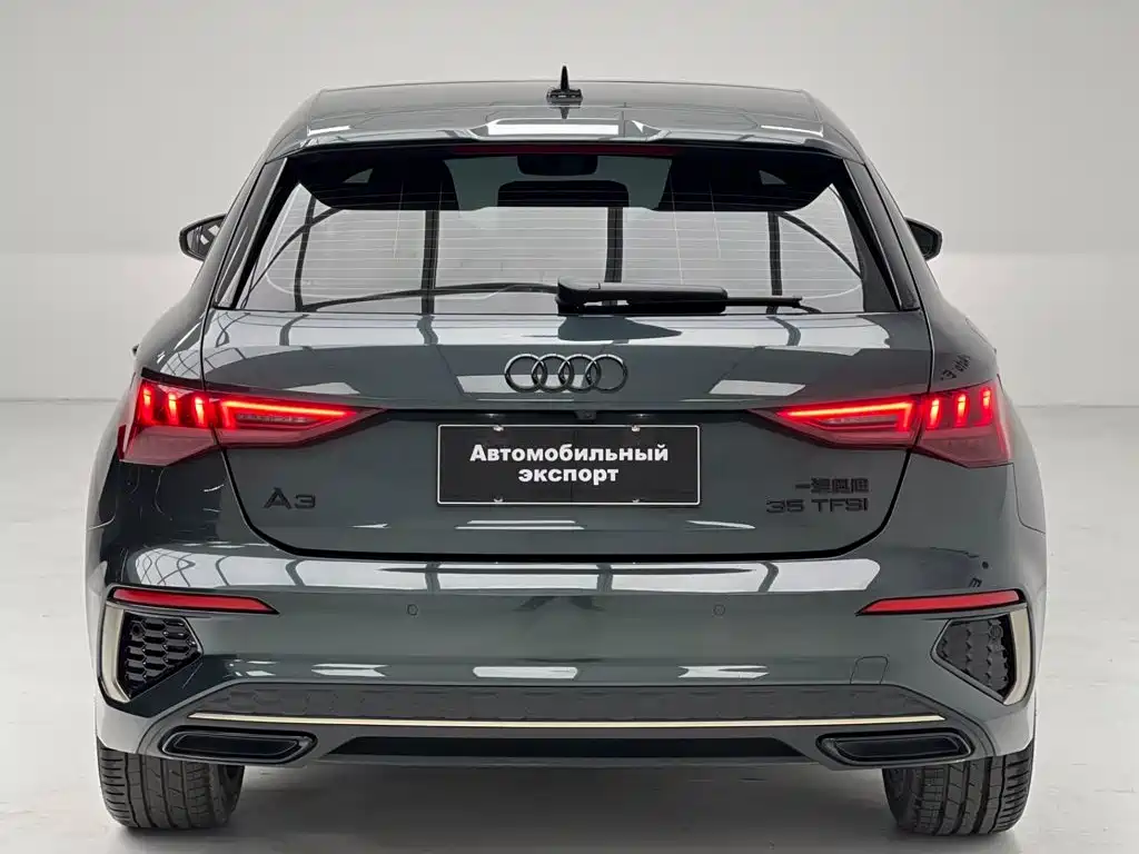 Audi A3 2023 — фото 13