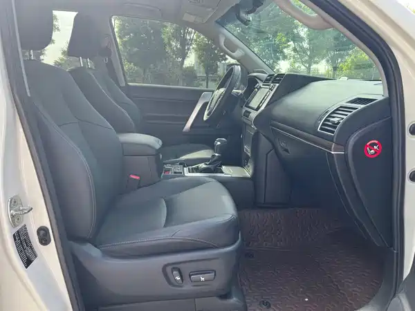 Toyota Prado 2020