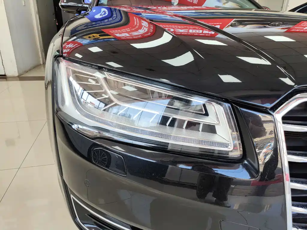 Audi A8 2015