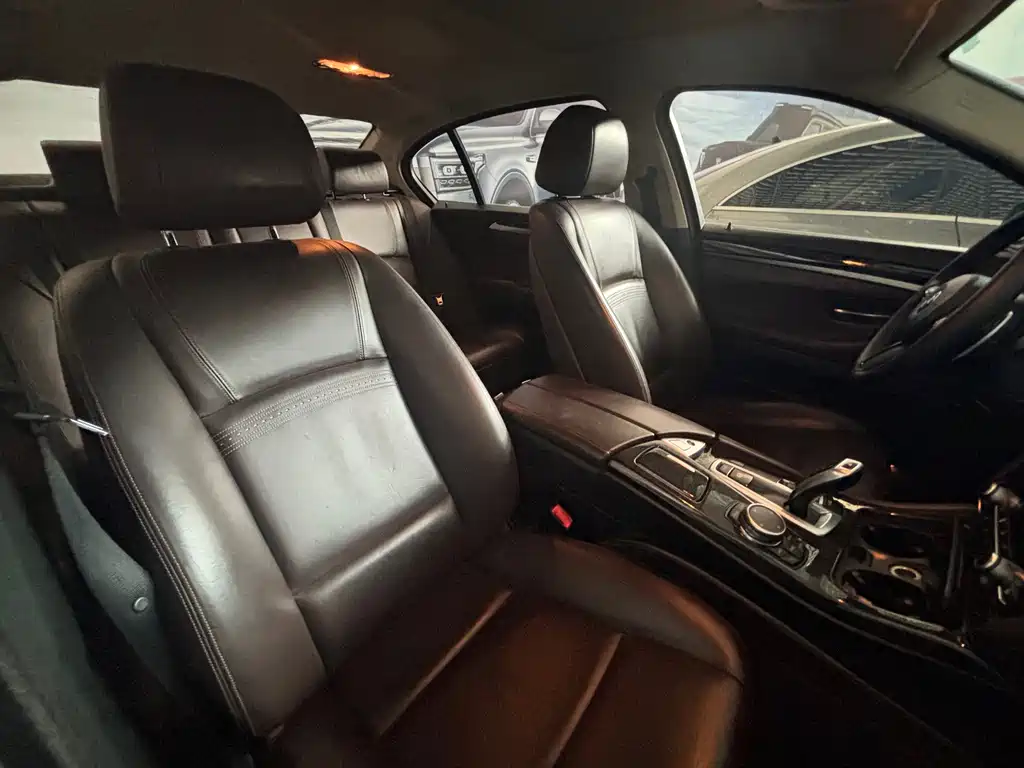 BMW 5 Series 2015