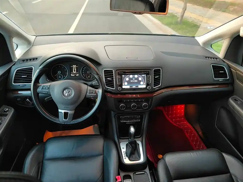 Volkswagen Sharan 2015