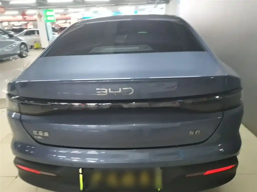 BYD Seal 05 DM-i 2025 — фото 6