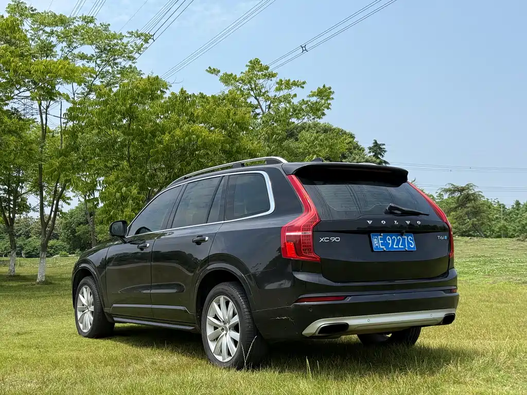 Volvo XC90 2018