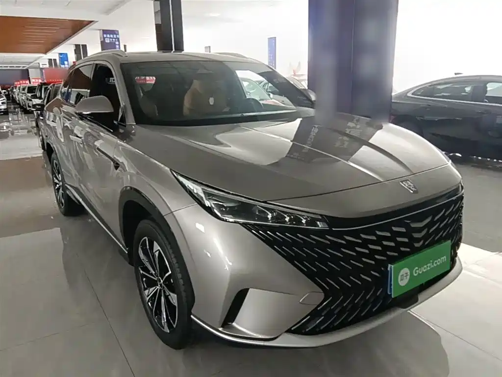 Roewe RX5 2025 — фото 4