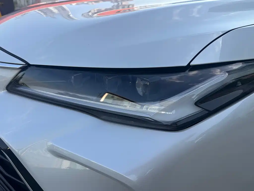 Toyota Avalon 2023 — фото 13