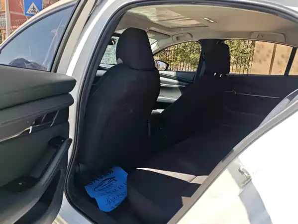 Mazda 3 Axela 2022